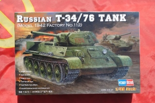 Hobby Boss 84806  Russian T-34/76 Model 1942 Factory No.112 Tank
